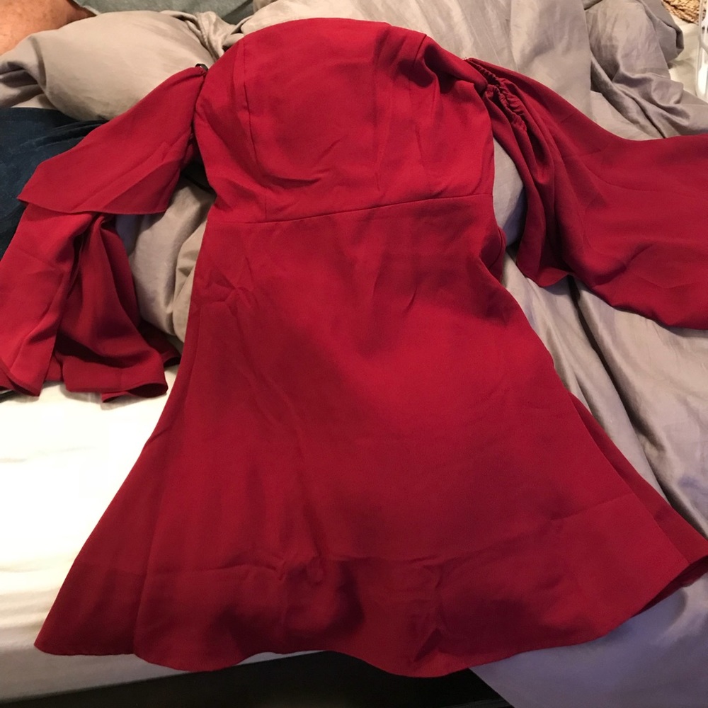 Beautiful red dress from LuLu, size small